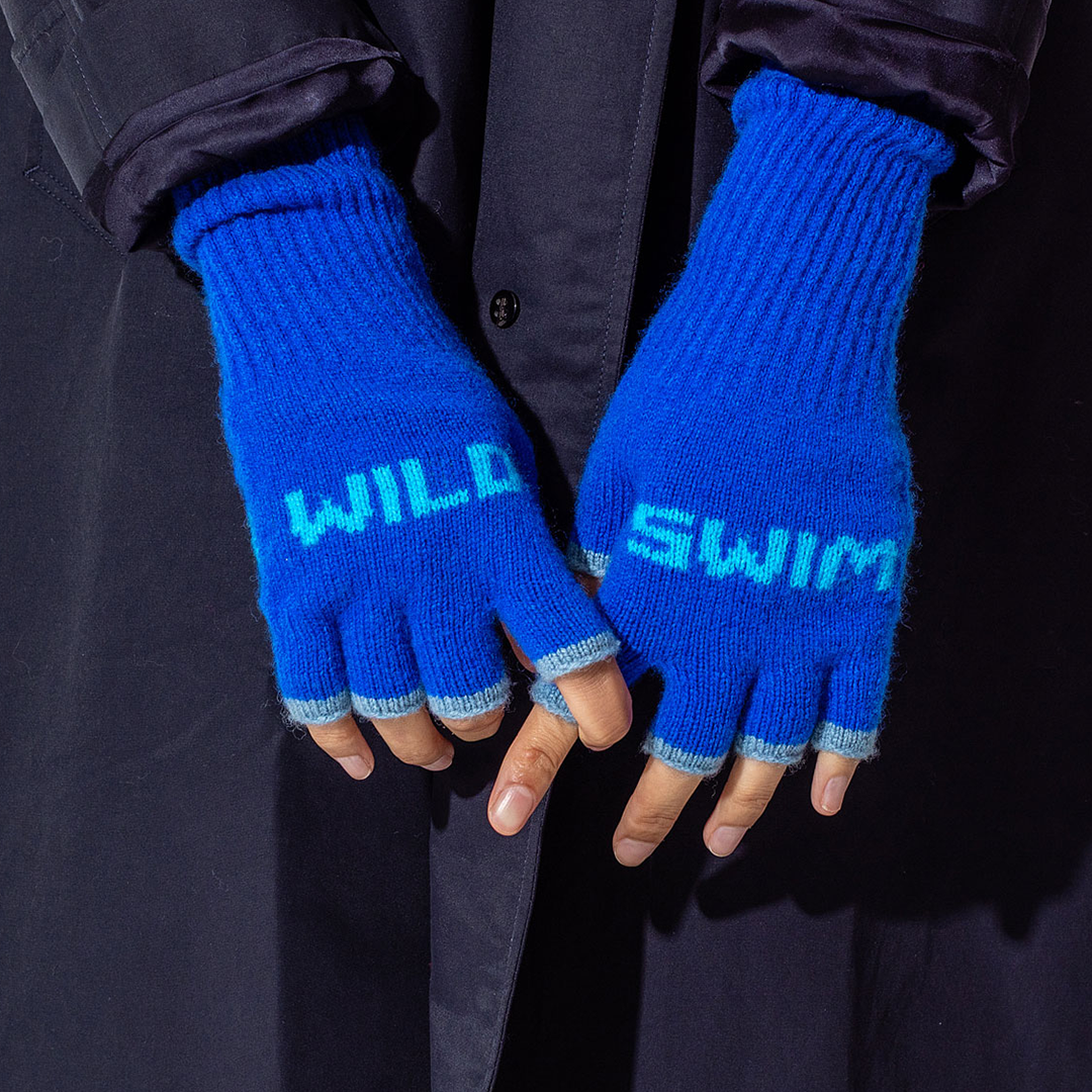 Wild Swim Fingerless Gloves in Klein Blue & Neon Blue
