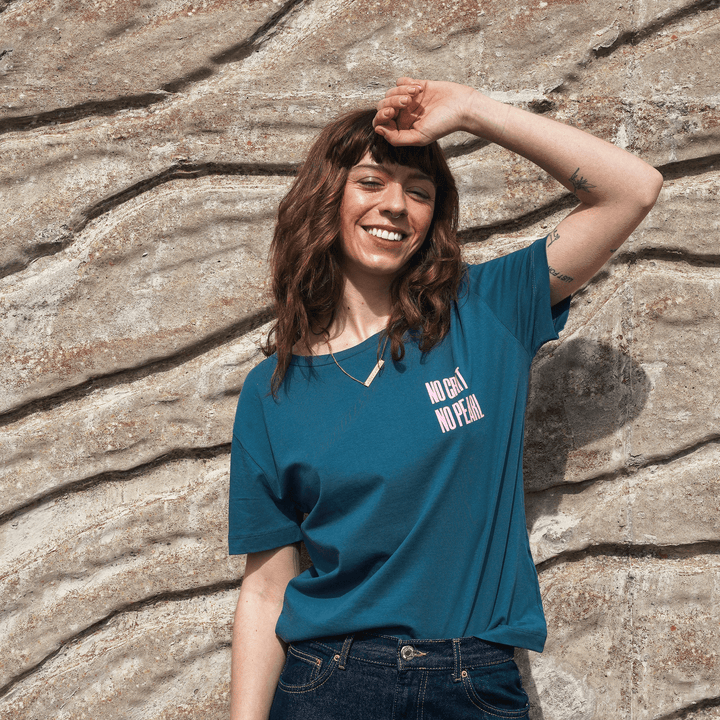 No Grit No Pearl Organic Cotton T-Shirt in Teal T-shirts Black & Beech