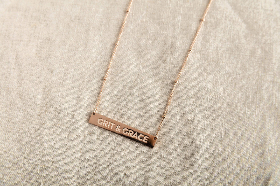 Grit & Grace necklace Black & Beech