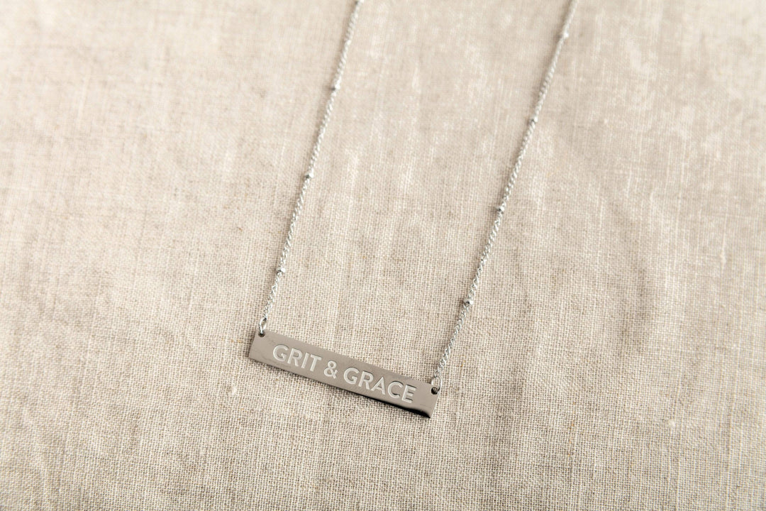 Grit & Grace necklace Black & Beech