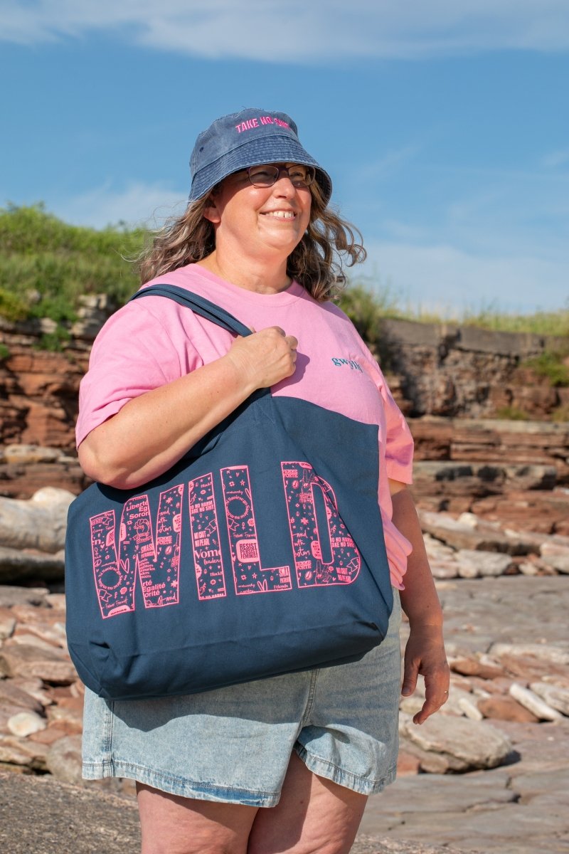 Gwyllt Embroidered T-shirt - PREORDER - Black &amp; BeechPink with Navy Thread