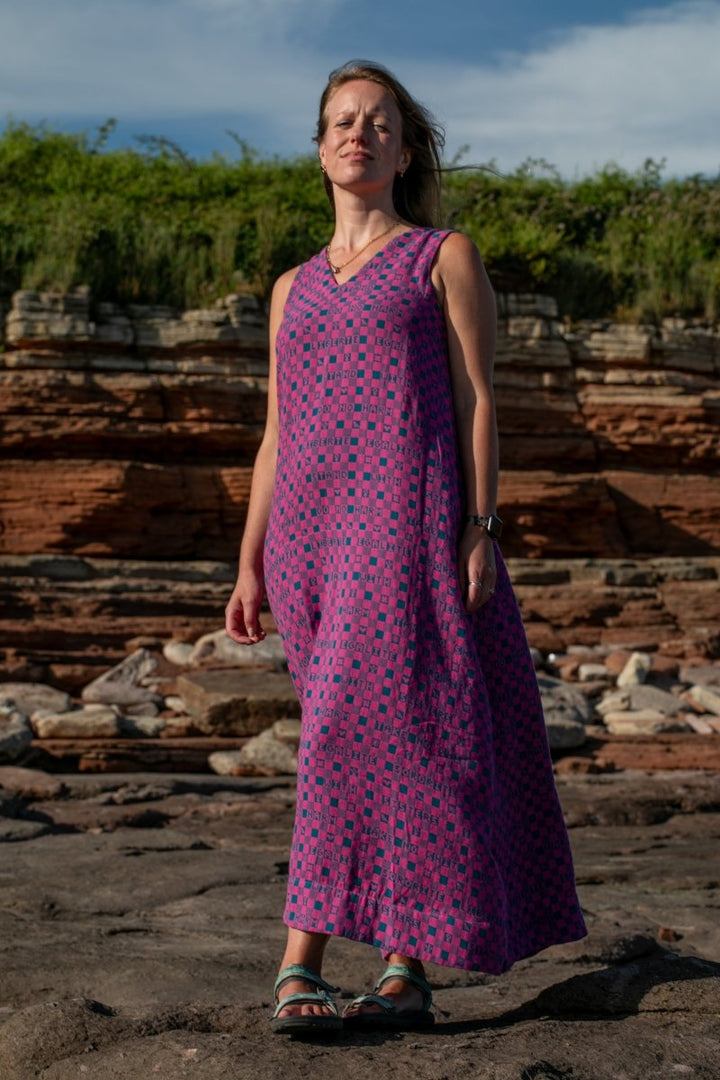 Easy-fit Organic Cotton Summer Dress in Fuchsia &amp; Teal - Black &amp; Beech1