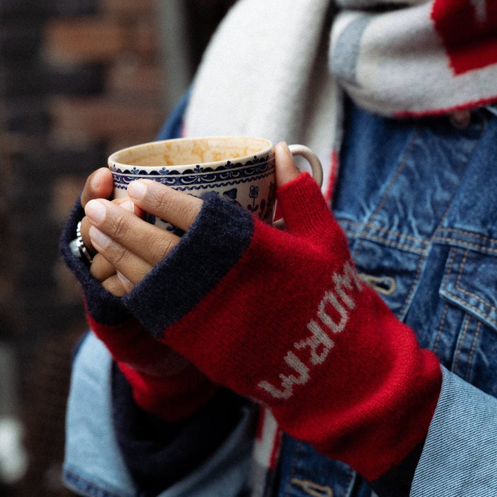 Pre-Order - Book Worm Mittens in Rouge &amp; Clay - Black &amp; Beech