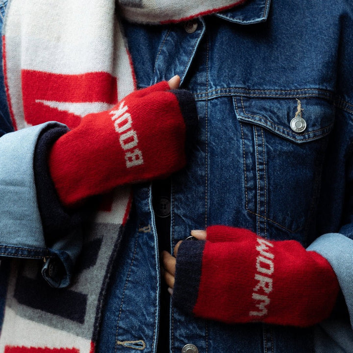 Pre-Order - Book Worm Mittens in Rouge &amp; Clay - Black &amp; Beech