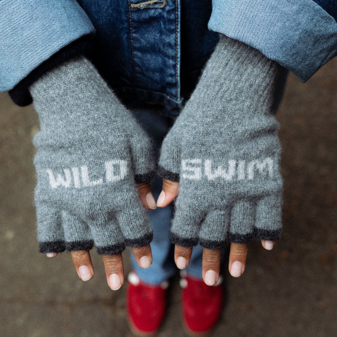 Pre-Order - Wild Swim Fingerless Gloves in Grey &amp; Cloud - Black &amp; Beech