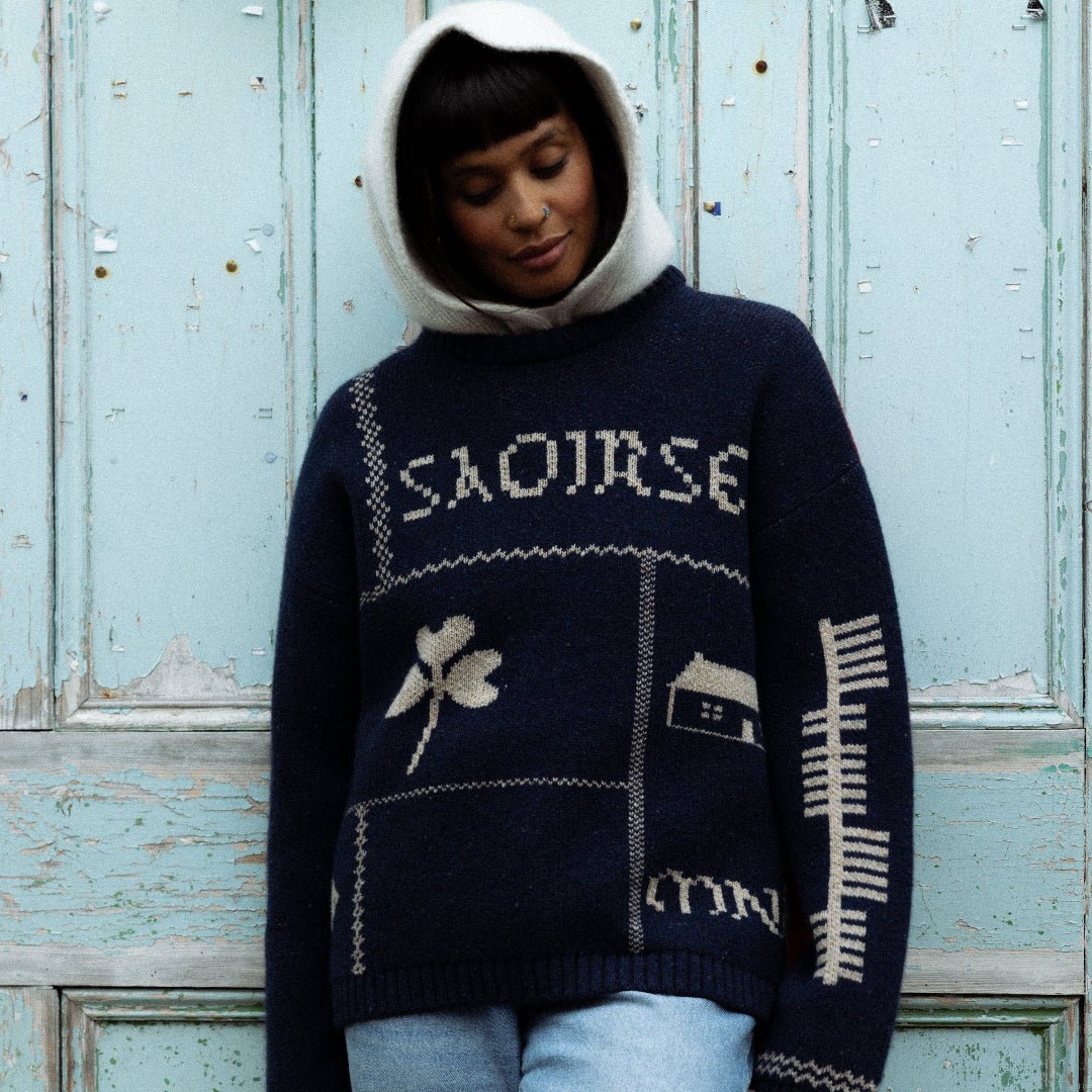 Saoirse Jumper in Atlantic &amp; Rosehip - Black &amp; BeechXS