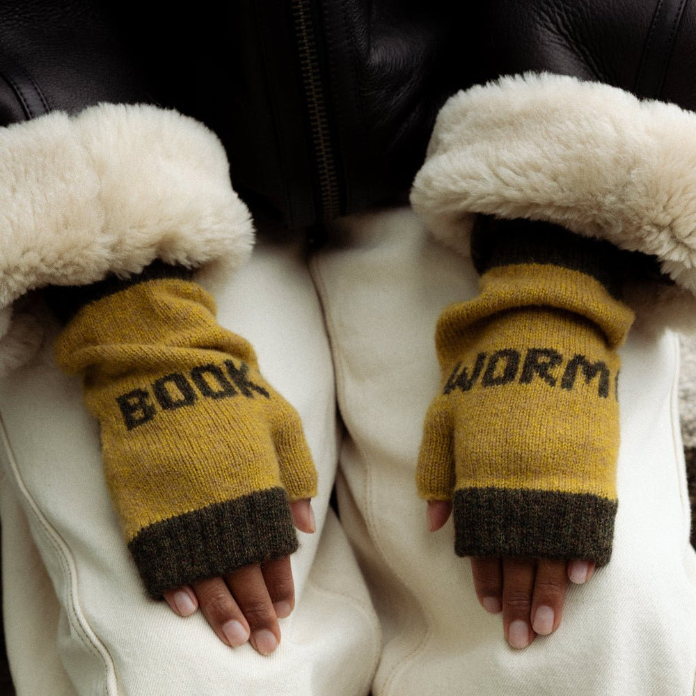 Book Worm Mittens in Gorse & Kelp - Black & Beech