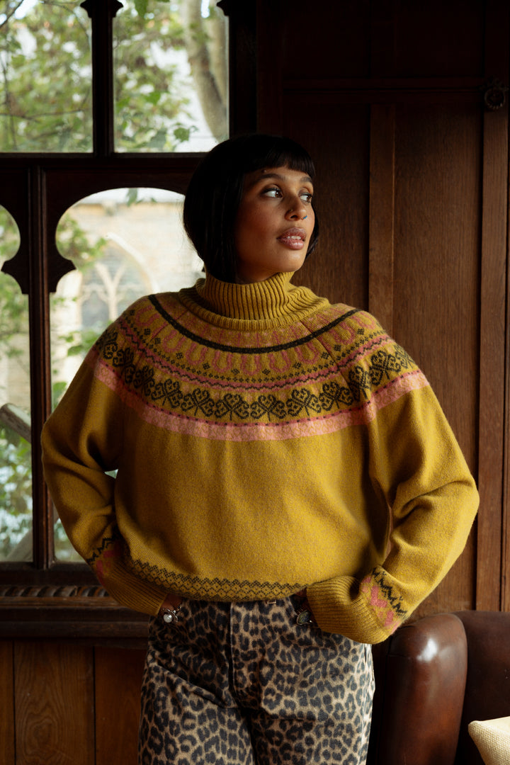 Fairisle Fiadh Funnel Neck Jumper in Gorse