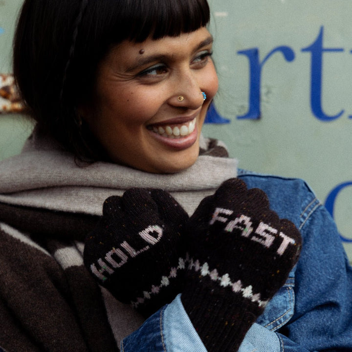 Hold Fast Gloves in Peat - Black &amp; Beech