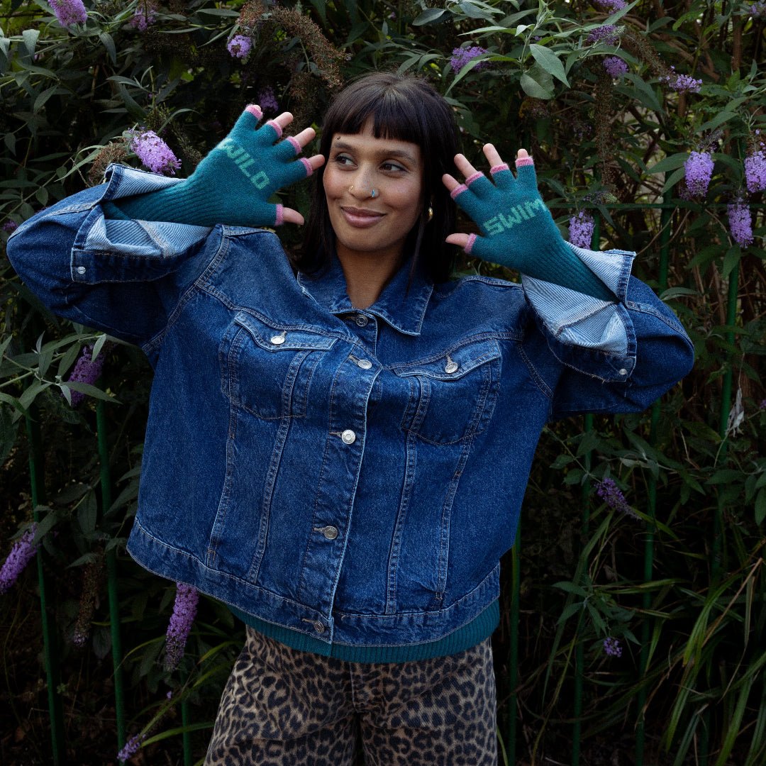 Wild Swim Fingerless Gloves in Teal &amp; Peppermint - Black &amp; Beech