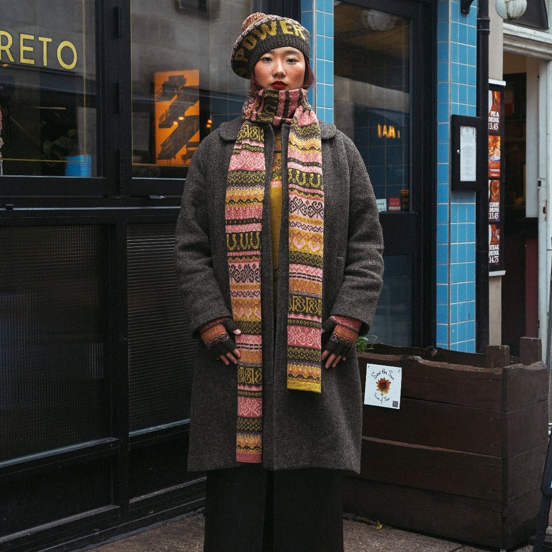 Pre-Order - Fairisle Fiadh Scarf in Kelp - Black &amp; Beech
