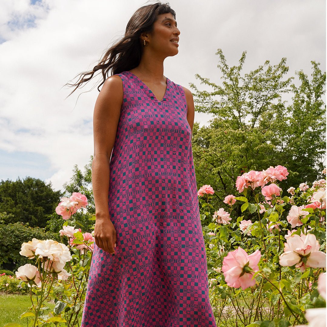 Easy-fit Organic Cotton Summer Dress in Fuchsia & Teal – Black & Beech
