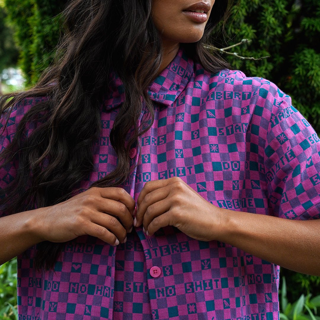 Easy-fit Organic Cotton Summer Shirt in Fuchsia &amp; Teal - Black &amp; Beech1