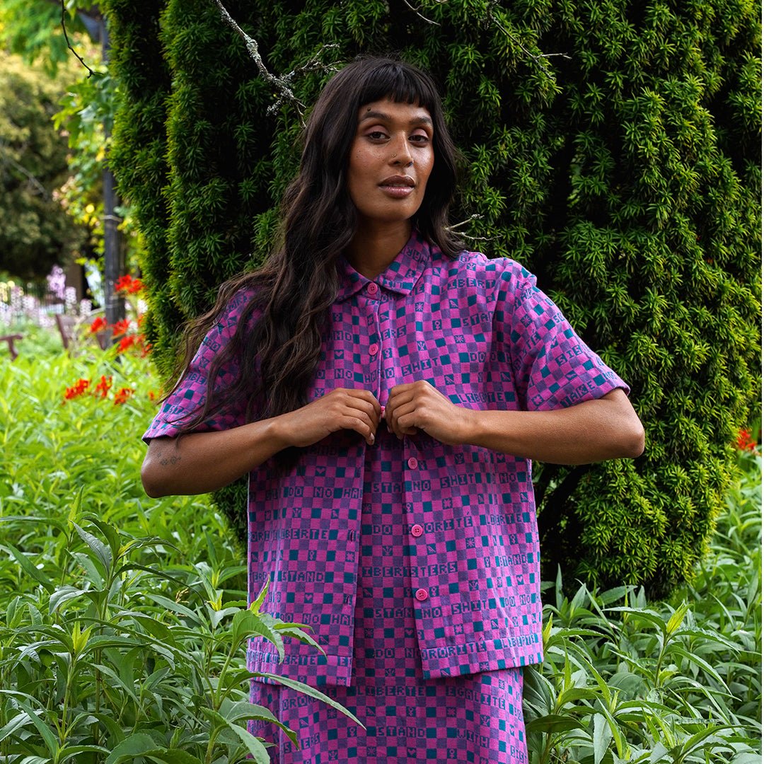 Easy-fit Organic Cotton Summer Shirt in Fuchsia &amp; Teal - Black &amp; Beech1