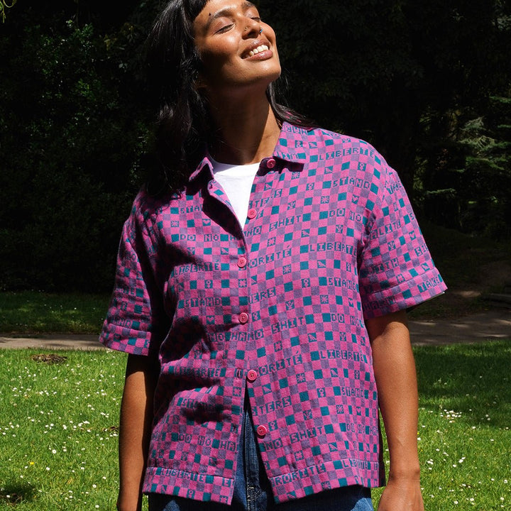 Easy-fit Organic Cotton Summer Shirt in Fuchsia &amp; Teal - Black &amp; Beech1