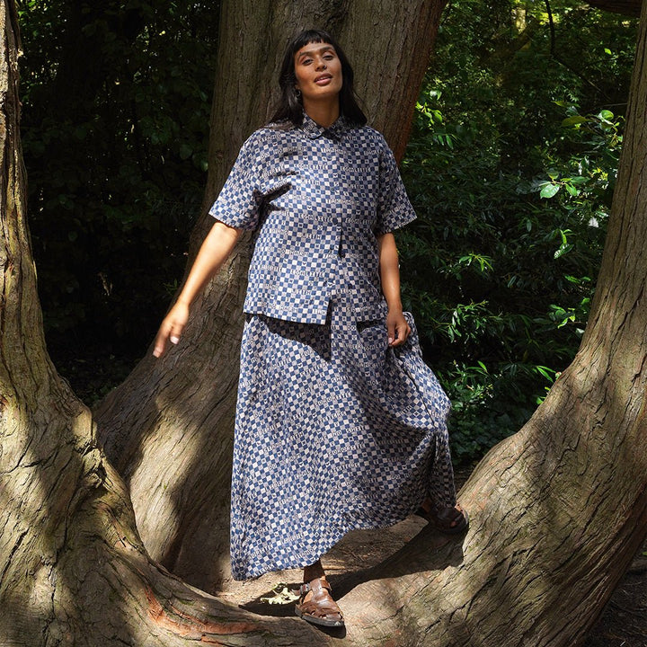 Easy-fit Organic Cotton Summer Dress in Midnight &amp; Putty - Black &amp; Beech1