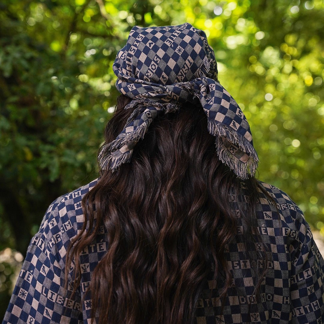 Organic Cotton Scarf in Midnight &amp; Putty - Black &amp; Beech