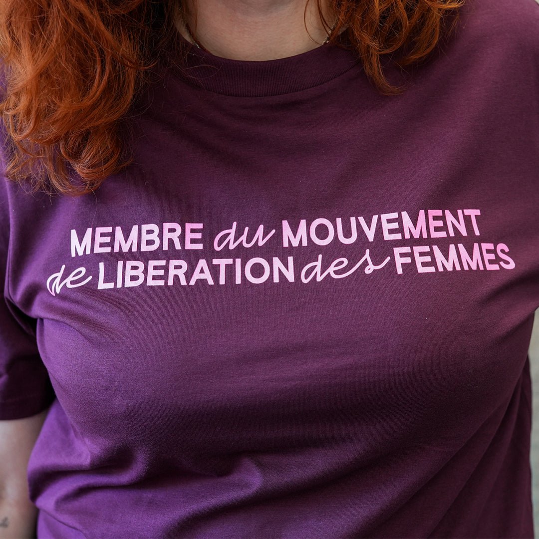 Membre du mouvement de libération des femmes T-Shirt in Deep Plum - Black &amp; BeechXS