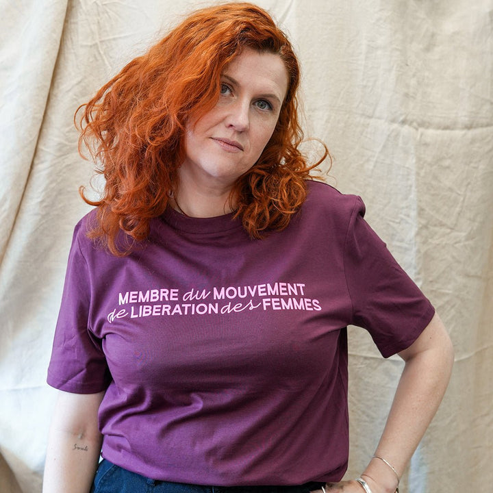 Membre du mouvement de libération des femmes T-Shirt in Deep Plum - Black &amp; BeechXS