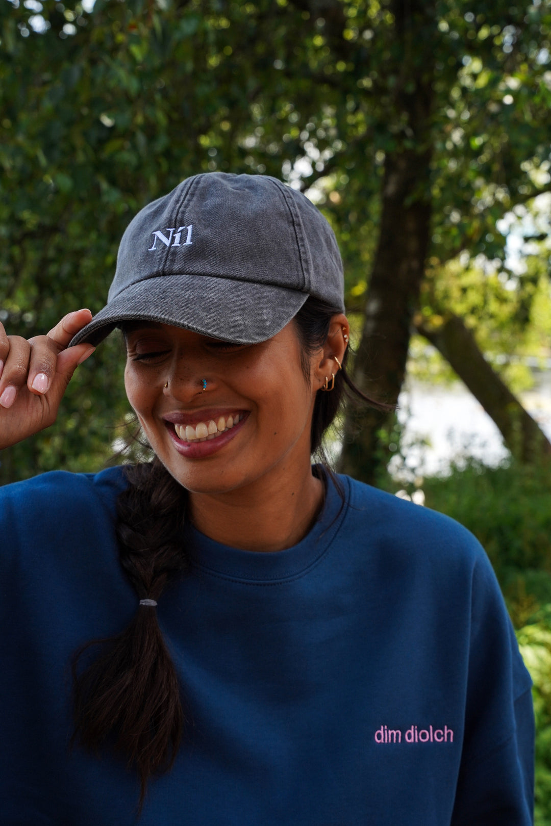 Níl Baseball Cap in Stonewash Black