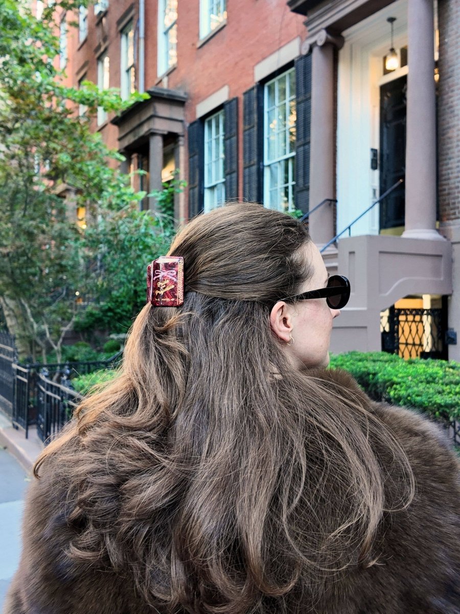 Hand - painted Mini Pride & Prejudice Book Claw Hair Clip - Black & Beech