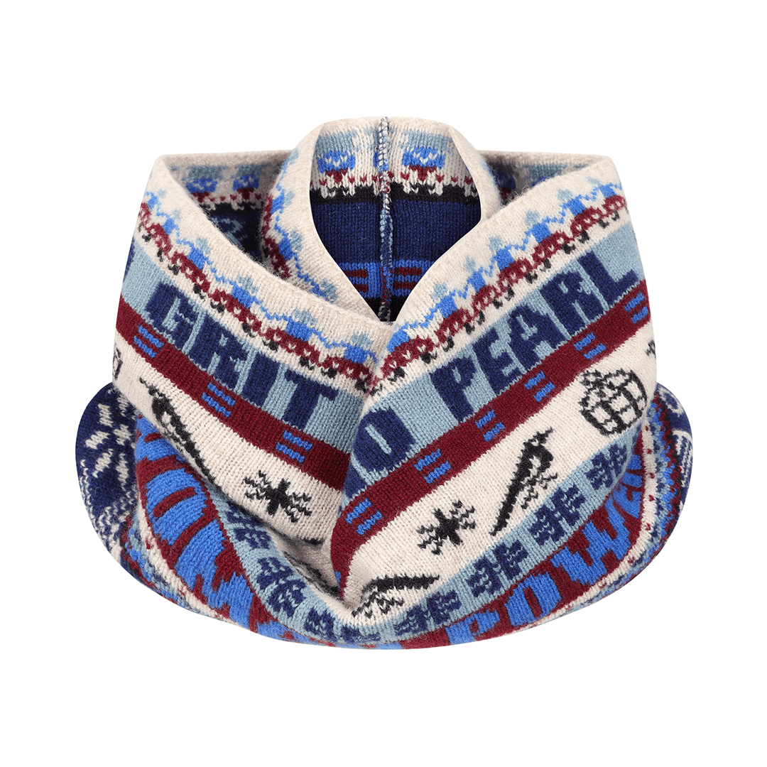 Feminist Fairisle Loop Scarf in Klein scarf Black & Beech