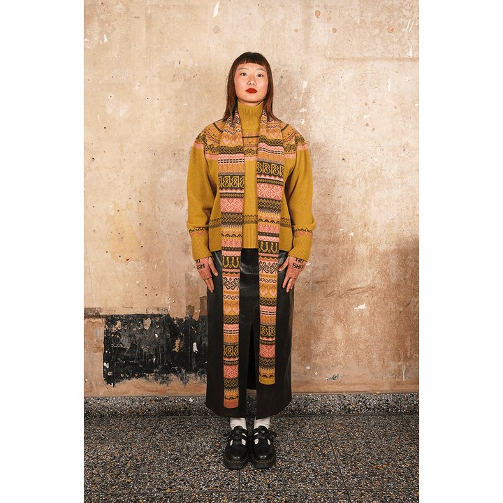 Pre-Order - Fairisle Fiadh Scarf in Kelp - Black &amp; Beech