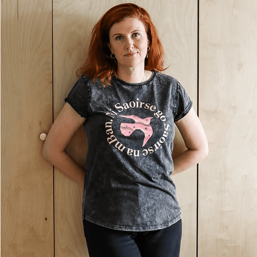 Ní Saoirse go Saoirse na mBan T-Shirt in Acid Black T-shirts Black & Beech