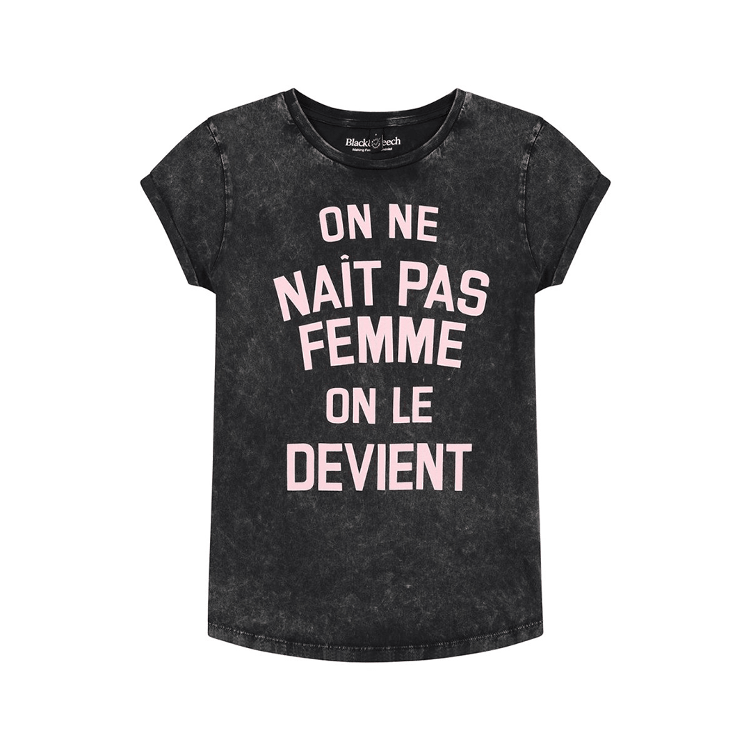 'On ne naît pas femme: on le devient' T-Shirt in Stonewash Black - Black & BeechXS