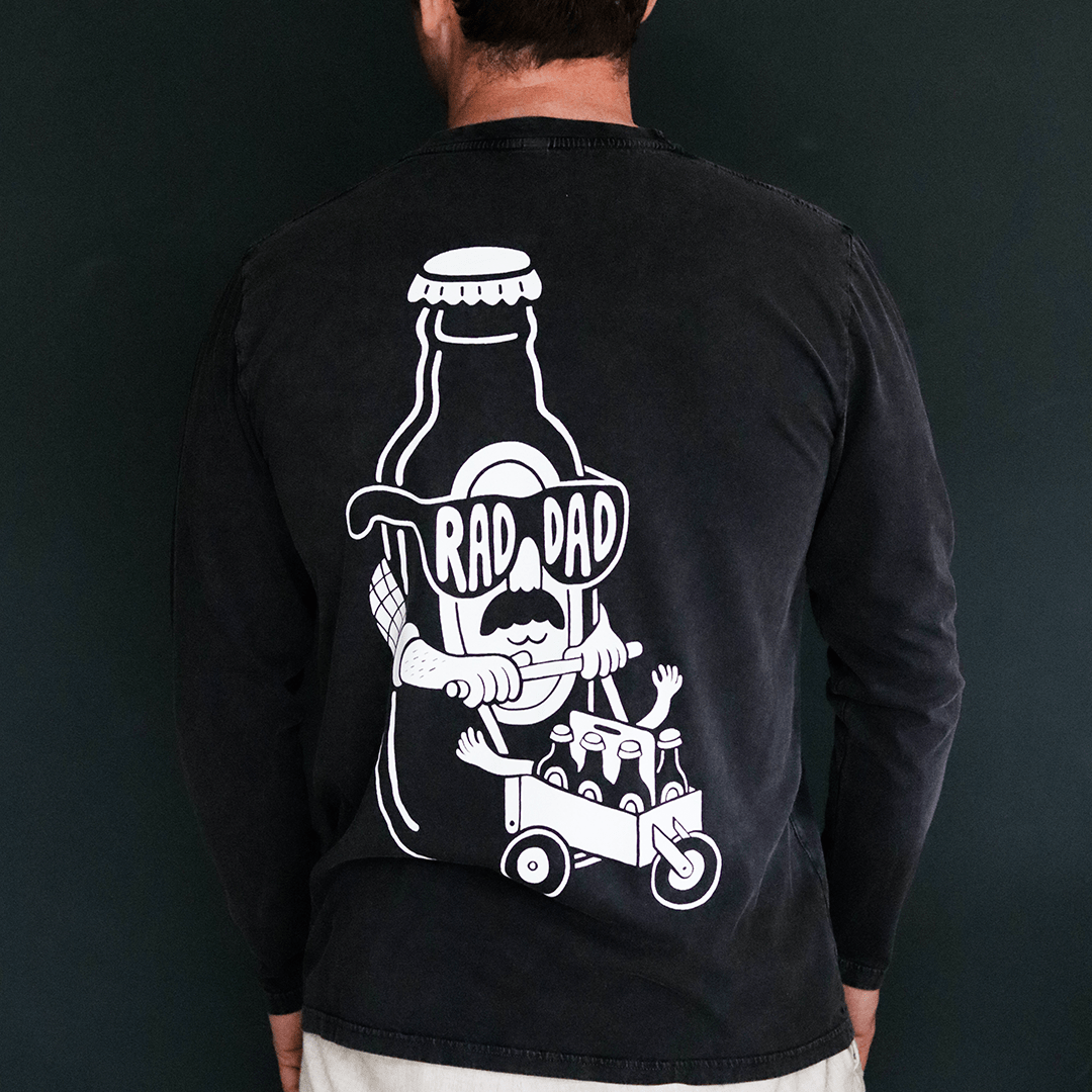 RAD DAD Beer Long Sleeve T-Shirt In Stonewash Black Men's T-Shirts Black & Beech
