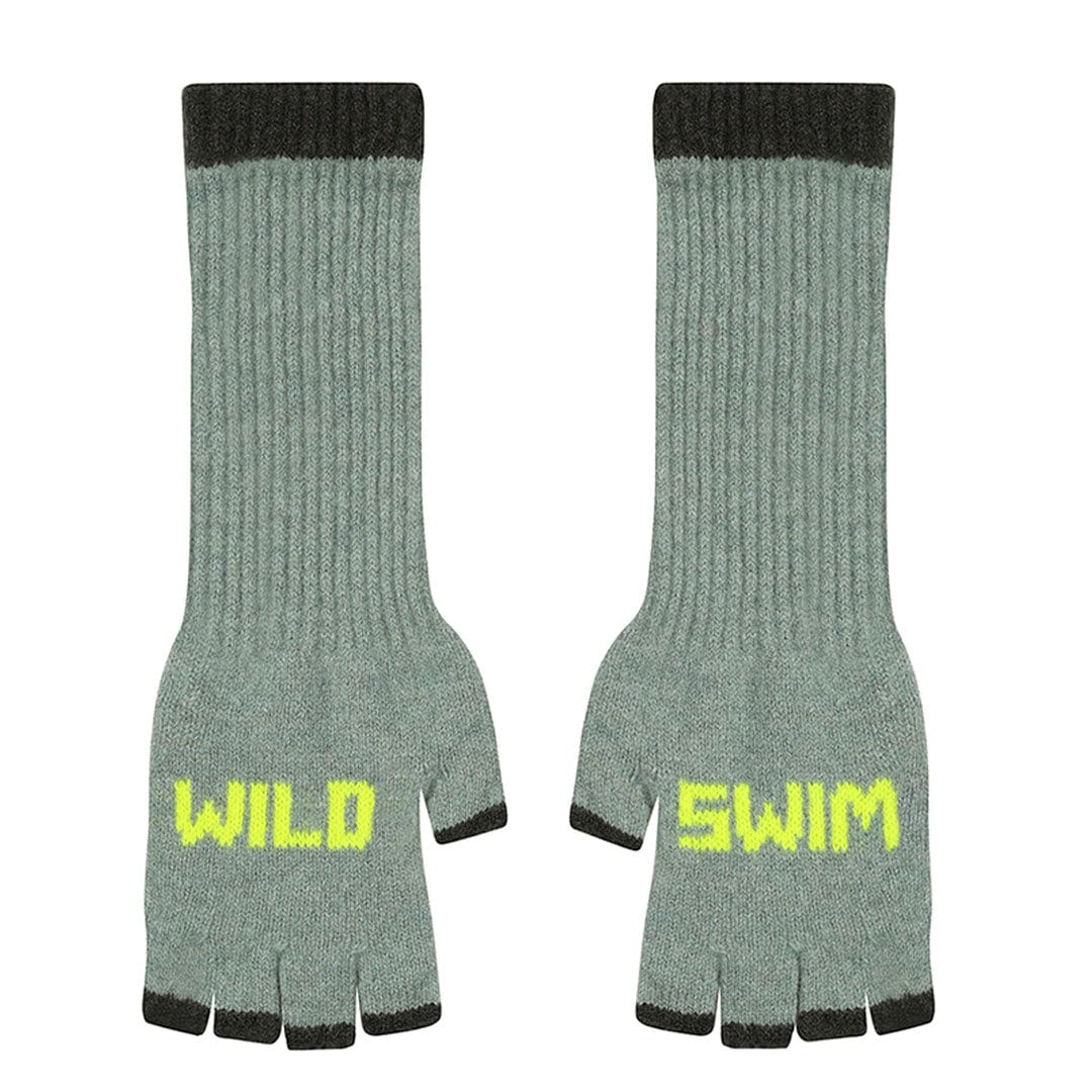 Wild Swim Fingerless Gloves in Mojito Gloves & Mittens Black & Beech