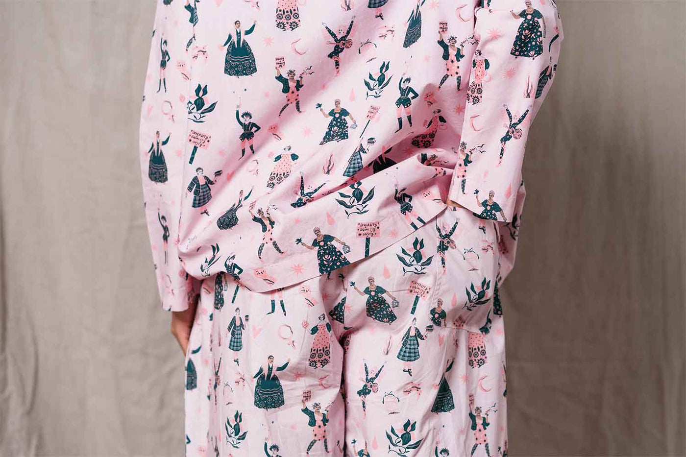 Feminist Icon Pyjamas Black & Beech