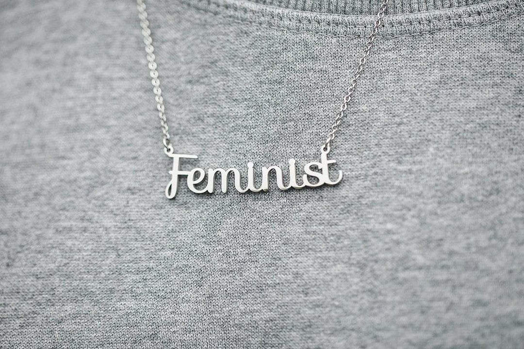 Feminist Necklace Black & Beech