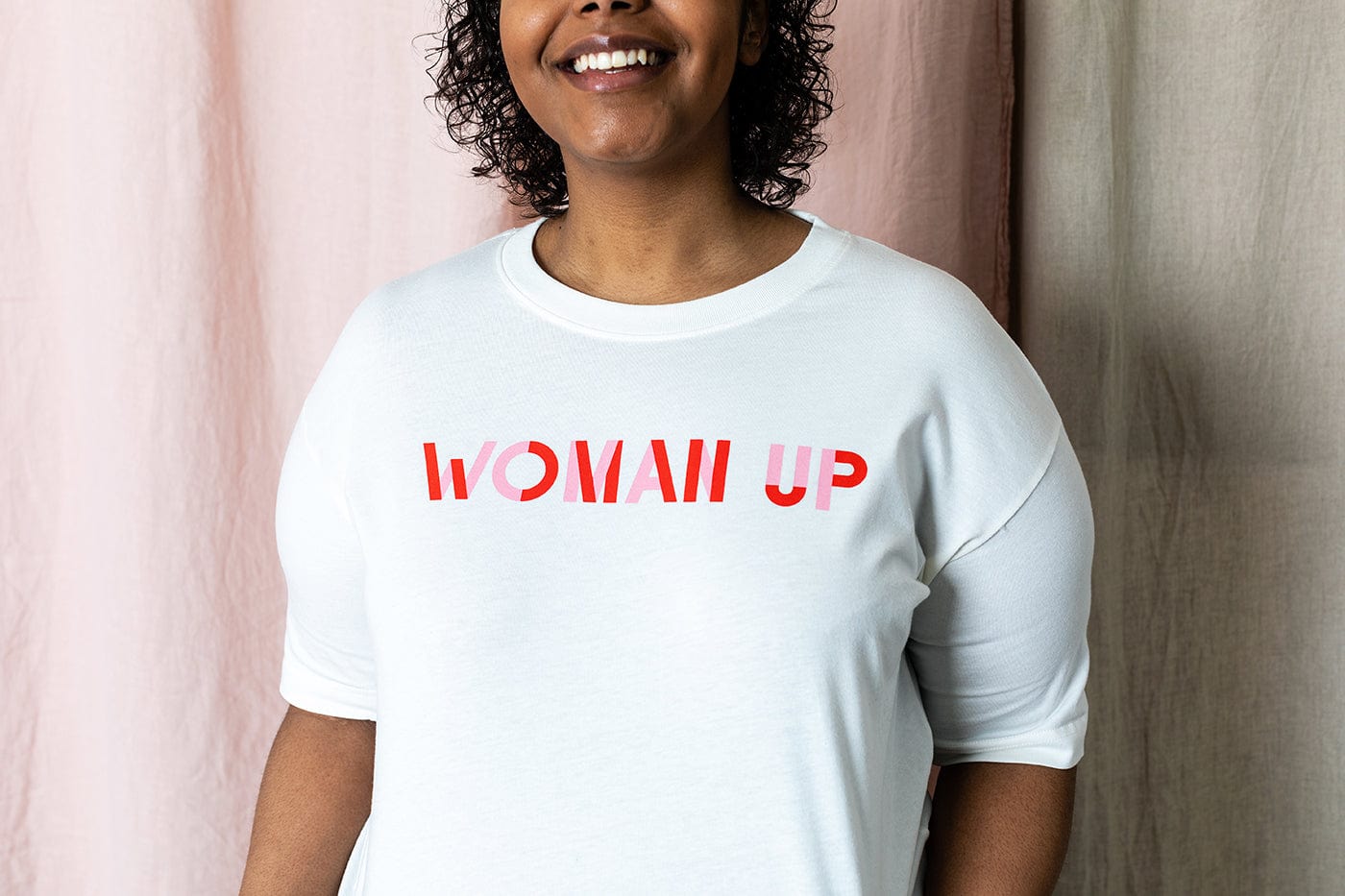 WOMAN UP White Oversized Organic Cotton T-Shirt Black & Beech